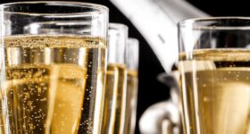 7 Best Sparkling Wine and Food Pairing Ideas